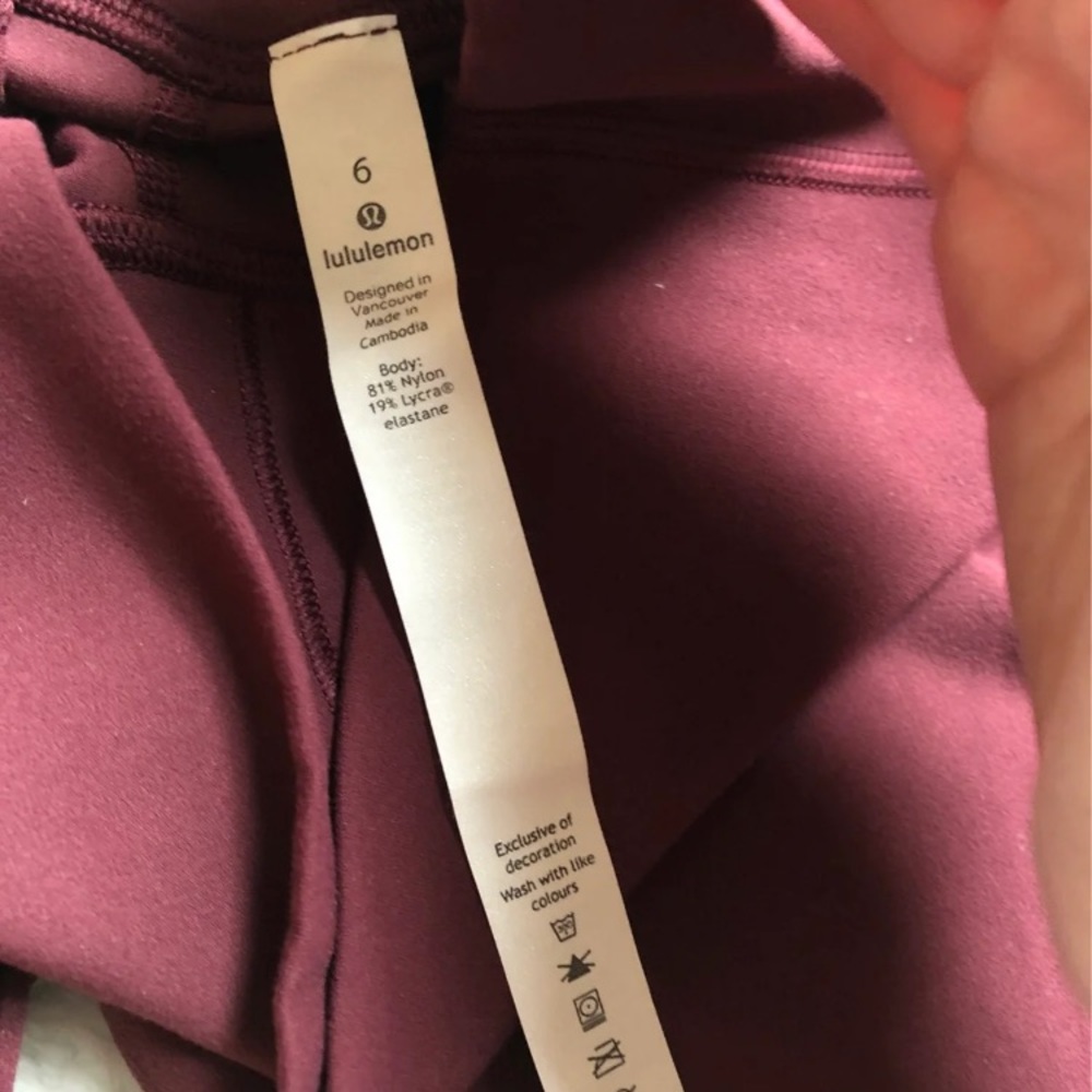 lululemon leggings *sold - Picture 2 of 4